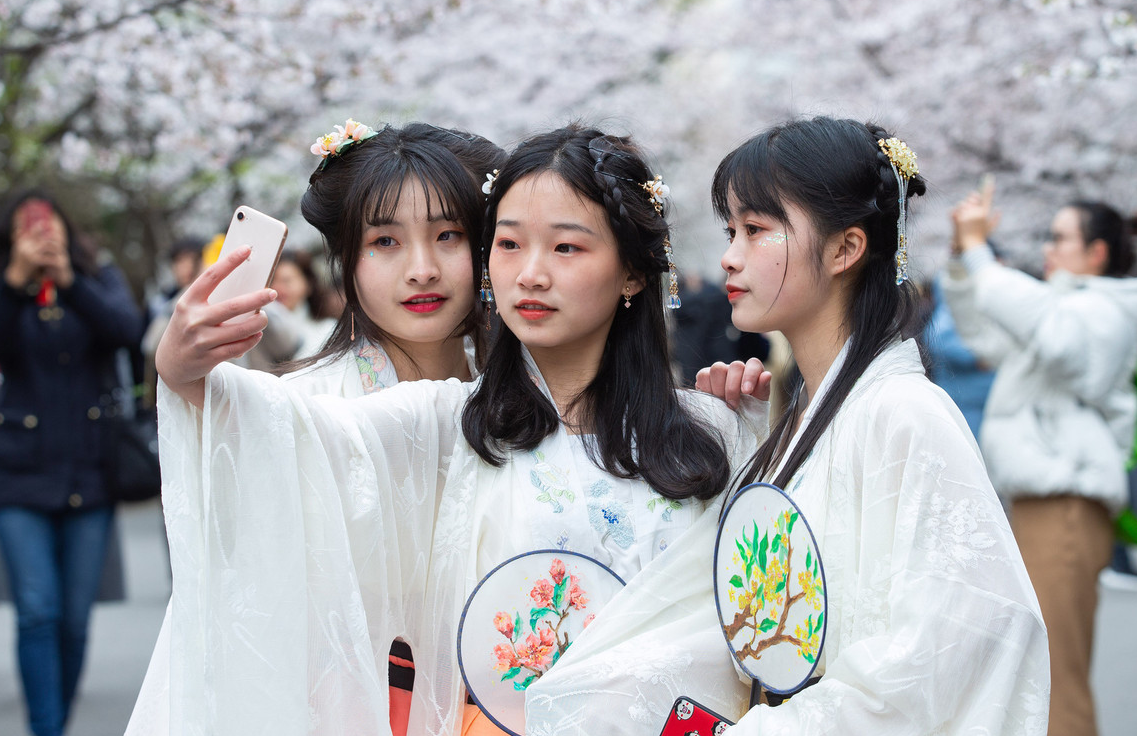  When did Hanfu become Popular