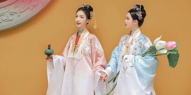 What is the significance of the hanfu
