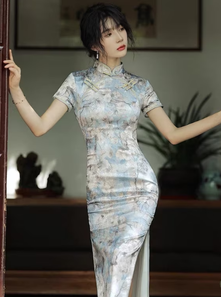Is cheongsam a traditional Chinese dress