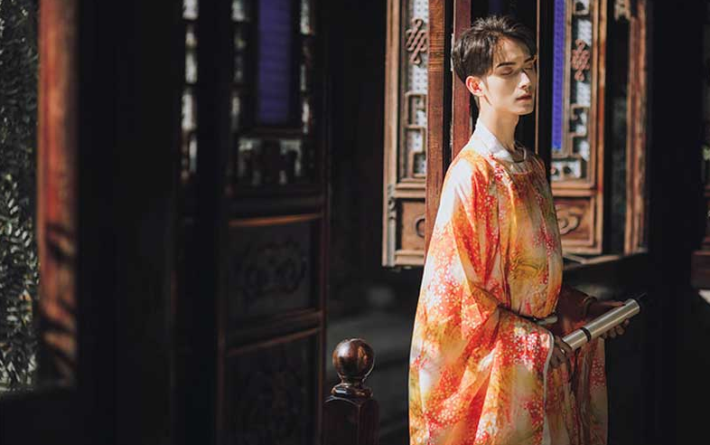 4 Styles & Tips for Male Traditional Chinese Clothing 