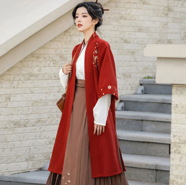 What's the name of the Hanfu jacket