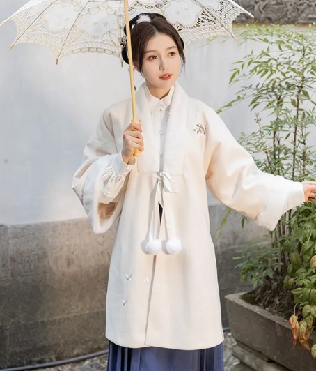What's the name of the Hanfu jacket