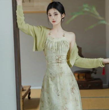 How to keep and clean Qipao 