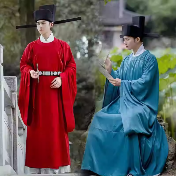 What are the characteristics of official clothing in Song Dynasty
