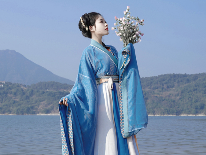 How to select Hanfu for different seasons